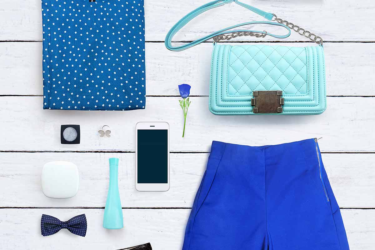 Collezione primavera estate 2019, accendi il tuo outfit con il blu elettrico